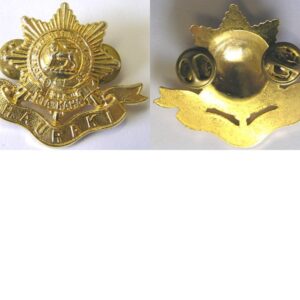 B09/016. 6th BATTALION (HAURAKI) RNZIR cap badge, shiny gilt