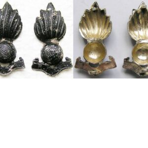 B08/073. ROYAL N.Z. ARTILLERY pair blackened anodised collars