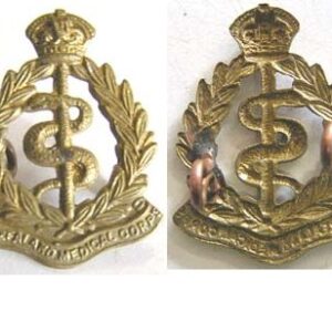 B08/227. NZ MEDICAL CORPS brass collar badge