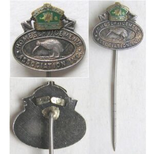 B11/064. NZ HOME SERVICEMEN’S ASSOCIATION, oval silver badge
