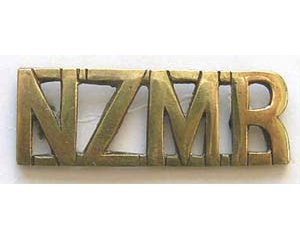 B12/088a. NZMR, voided (NZ Mounted Rifles) straight, short type