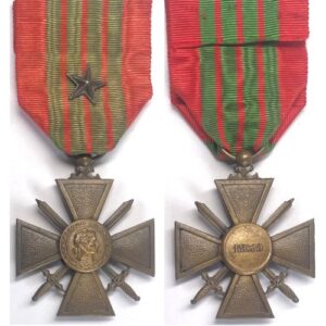 FM0185. FRENCH CROIX DE GUERRE, dated 1939 - bronze star on ribb