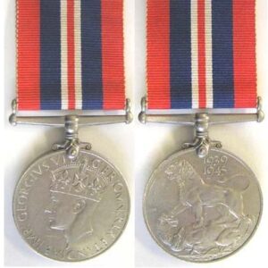 CM0473. 1939-45 WAR MEDAL
