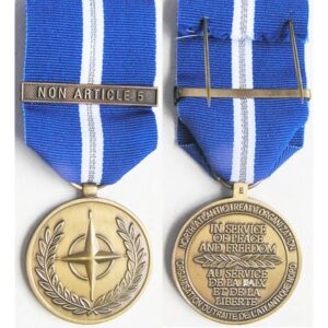 CM0668. NATO MEDAL With clasp NON ARTICLE 5 – Unnamed as issued