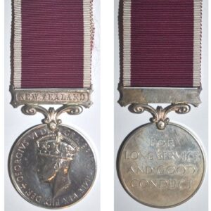ESA064. NZ ARMY L/S G/C King George VI obverse – UNNAMED