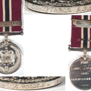 ESA115. NEW ZEALAND POLICE MEDAL, 21 Years bar - 2125 Silk