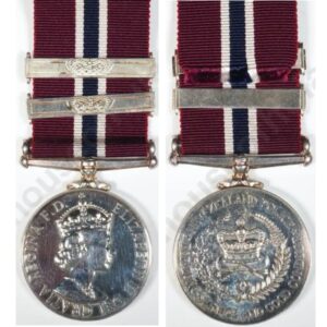 ESA122. NZ POLICE L/S G/C MEDAL EIIR with two bars – Name erased