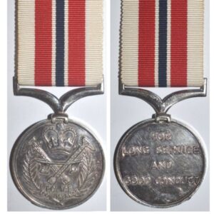 ESA126. COOK ISLANDS POLICE L/S & G/C MEDAL - Unnamed