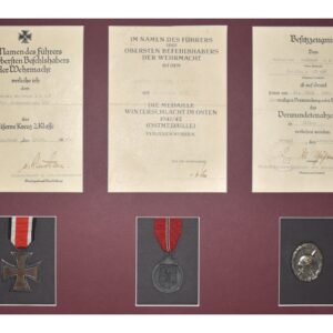 FM0603. GERMAN WWII GROUP OF THREE WITH AWARD DOCUMENTS
