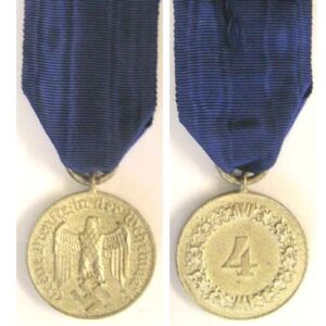 FM0370. WEHRMACHT 4 YEARS SERVICE MEDAL without eagle on ribbon