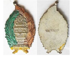 FM1046. SOUTH VIETNAM CULTURAL & EDUCATIONAL SERVICE MEDAL