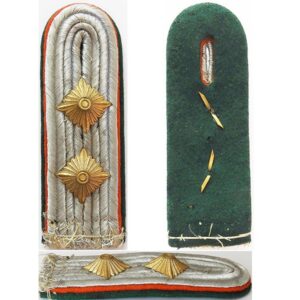GC1415. LUFTWAFFE ADMIN HAUPTMAN SHOULDER STRAP