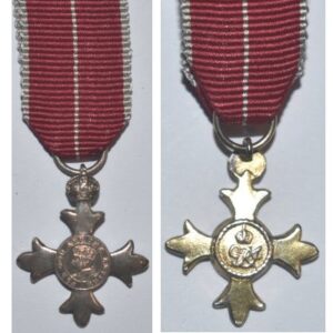 MIN1034. Miniature Order of the British Empire, OBE type 2 Mily.