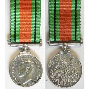 MIN1363. Miniature Defence Medal – Old striking