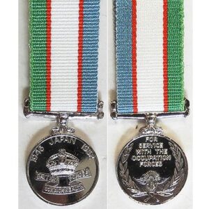 MIN1378. Miniature B.C.O.F. medal 1945-1952