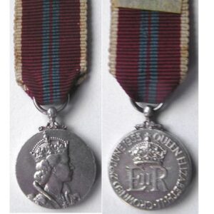 MIN1769. Miniature Queen Elizabeth II Coronation medal 1953