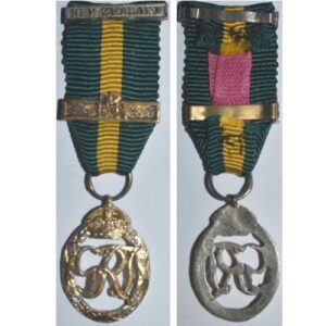 MIN1931. Miniature NZ Efficiency Decoration, GRI cypher