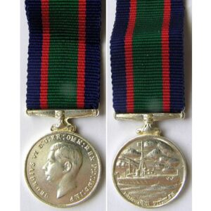 MIN1952. Miniature RNZ Naval Volunteer Reserve L/S G/C, GVIR Obv