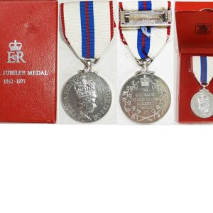 MIS010. QUEEN ELIZABETH II SILVER JUBILEE MEDAL 1977