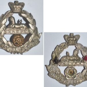 UKB1015. THE EAST LANCASHIRE REGIMENT, bi-metal cap badge