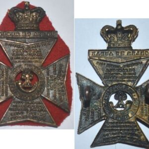 UKB1022. THE KING’S ROYAL RIFLE CORPS, blackened brass cap badge